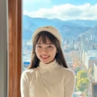 Lily莉莉