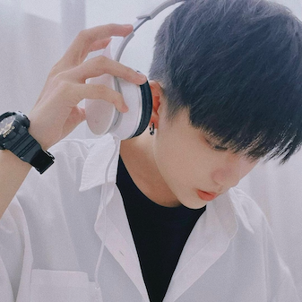 云